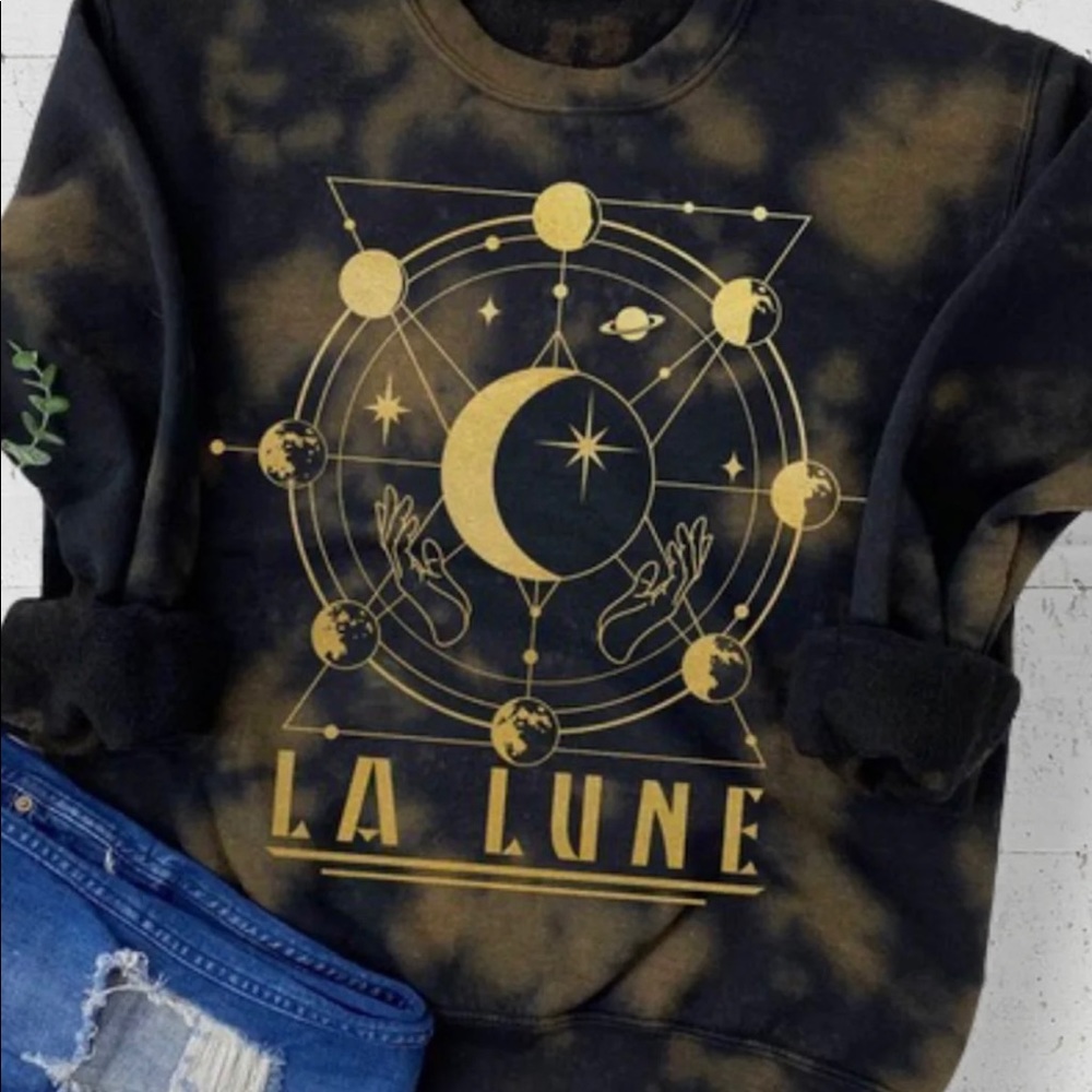 NEW La Lune Tie-dye Graphic Sweatshirt Gold Moon Size Medium